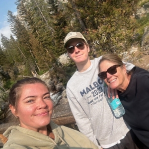 salomonludwin_dan_bio_1 Family hike in Jackson Hole